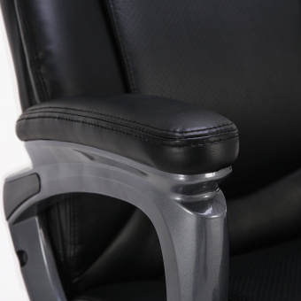 Кресло офисное BRABIX PREMIUM "Favorite EX-577", пружинный блок, рециклированная кожа, черное, 531934 за 17 241 ₽. Кресла для руководителей. Доставка по России. Без переплат!