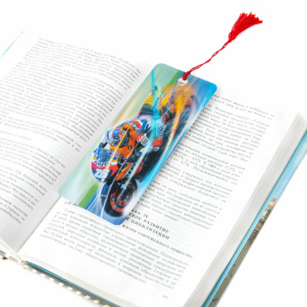 Закладка для книг 3D, BRAUBERG, объемная, "Мотогонки", с декоративным шнурком-завязкой, 125769 за 64 ₽. Закладки для книг. Доставка по России. Без переплат!